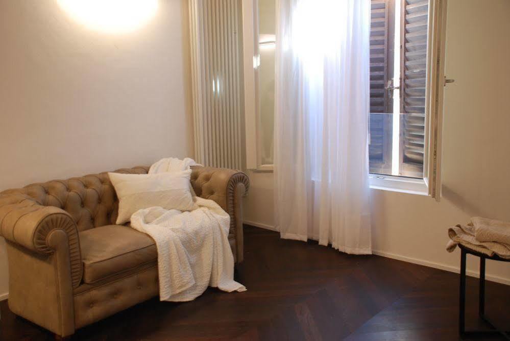 Emilia Suite Relax Modena Exterior foto